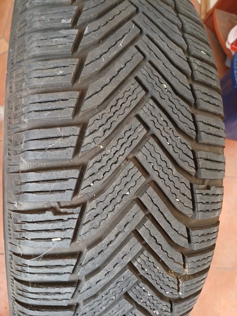 Шини зимні 4 шт. Michelin 205/55 R17