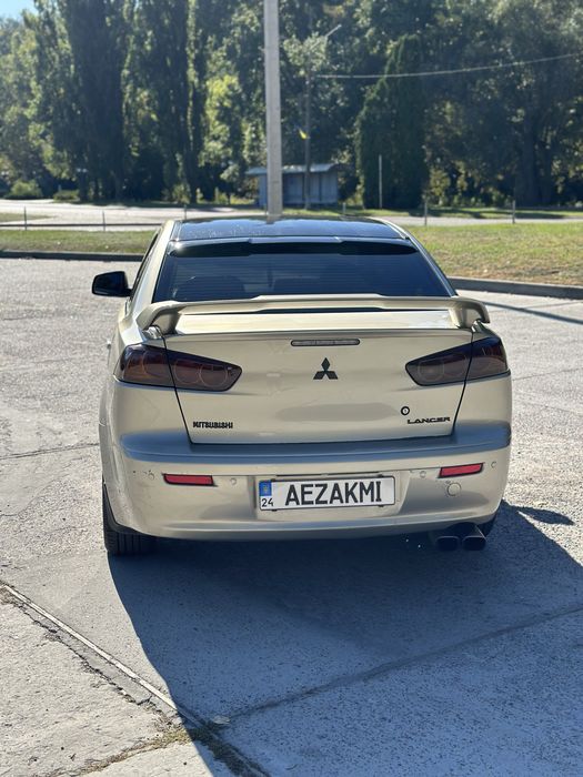 Mitsubishi lancer X