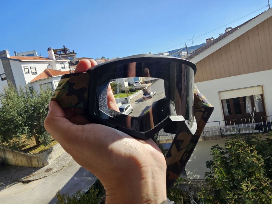 Óculos de proteção Off-Road / Motocross – Ajustáveis (Excelente estado