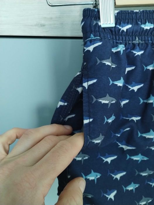 szorty kąpielowe Next, spodenki kąpielowe w delfiny rozm. 122/128