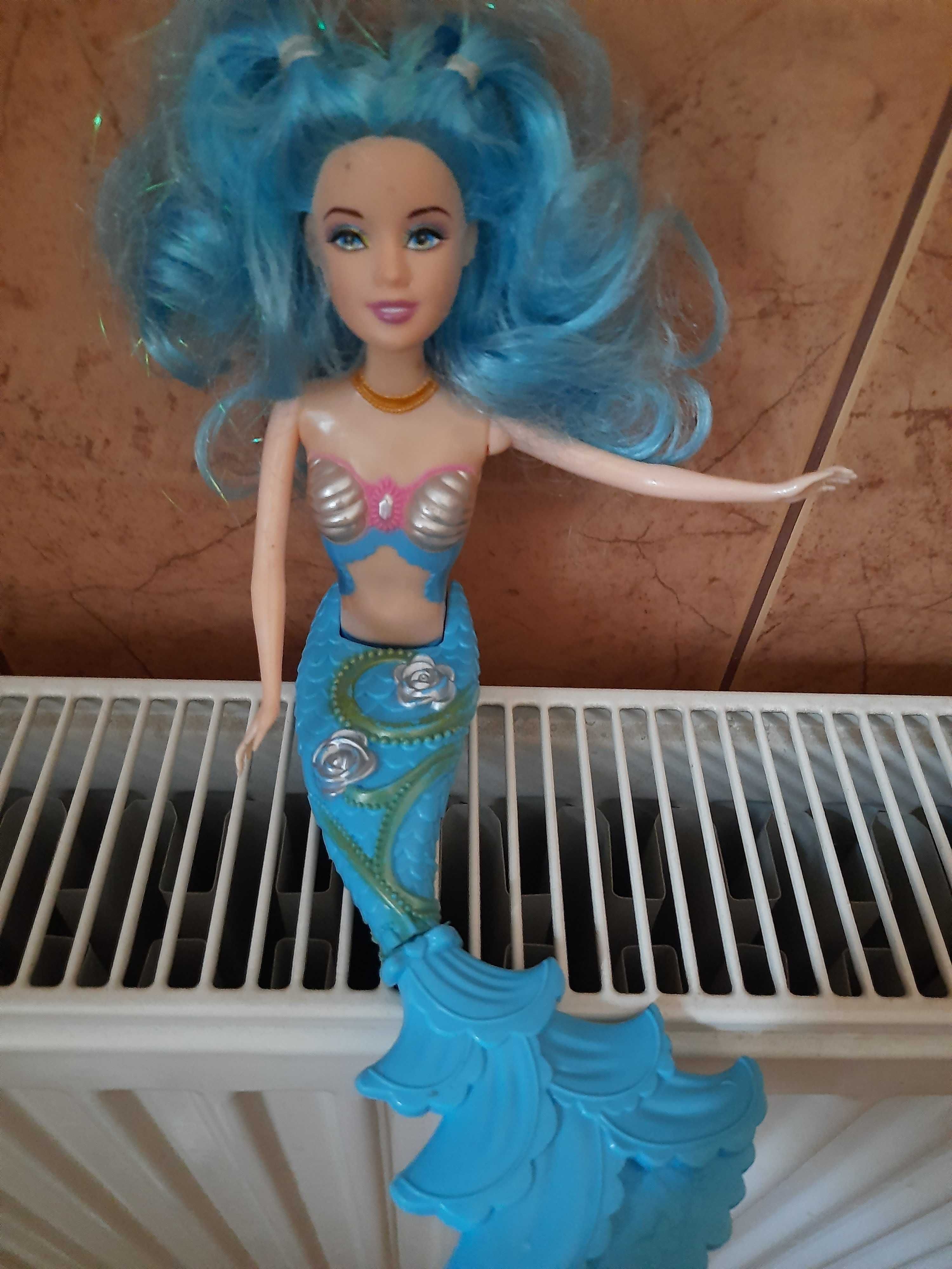 Lalka jak Barbie syrena z niebieskim ogonem