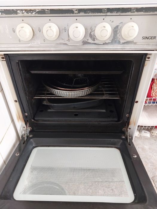 Fogão a gás e Microondas - Almada