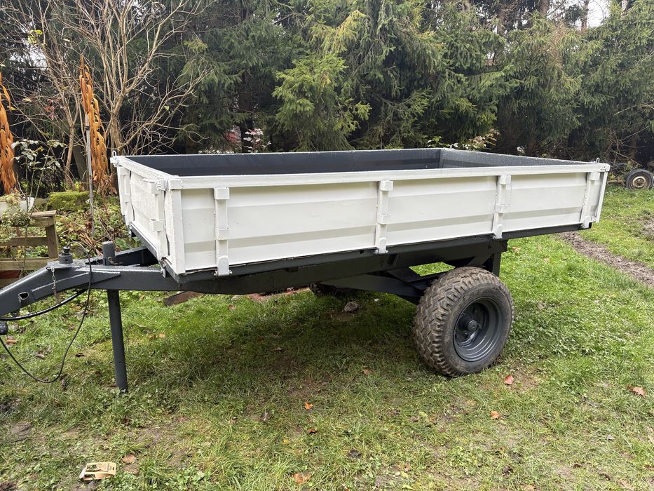 Przyczepa do traktora z kiprem