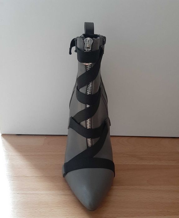 Botki KAZAR rozm. 40, szpilka