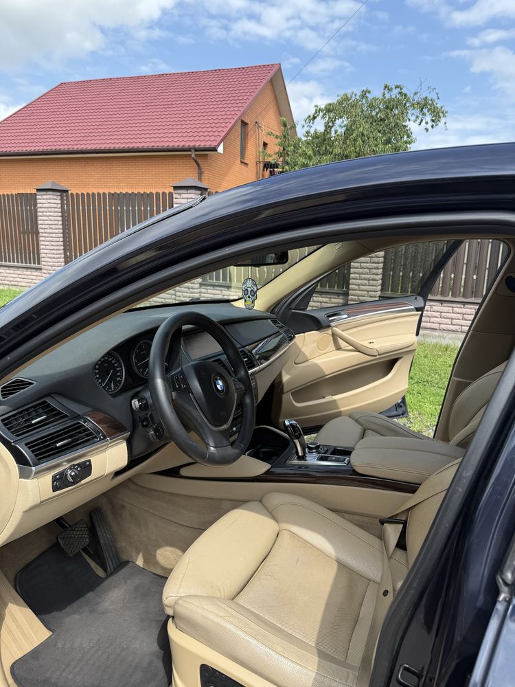 Продам авто BMW X6