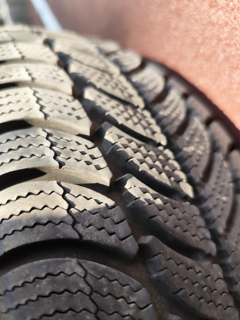 Opony zimowe 175/65R14