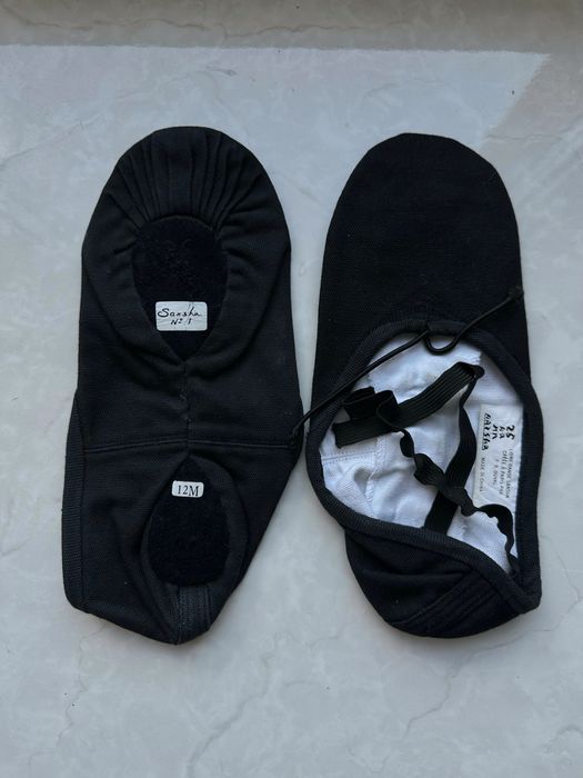 Балетки нові Sansha 12M