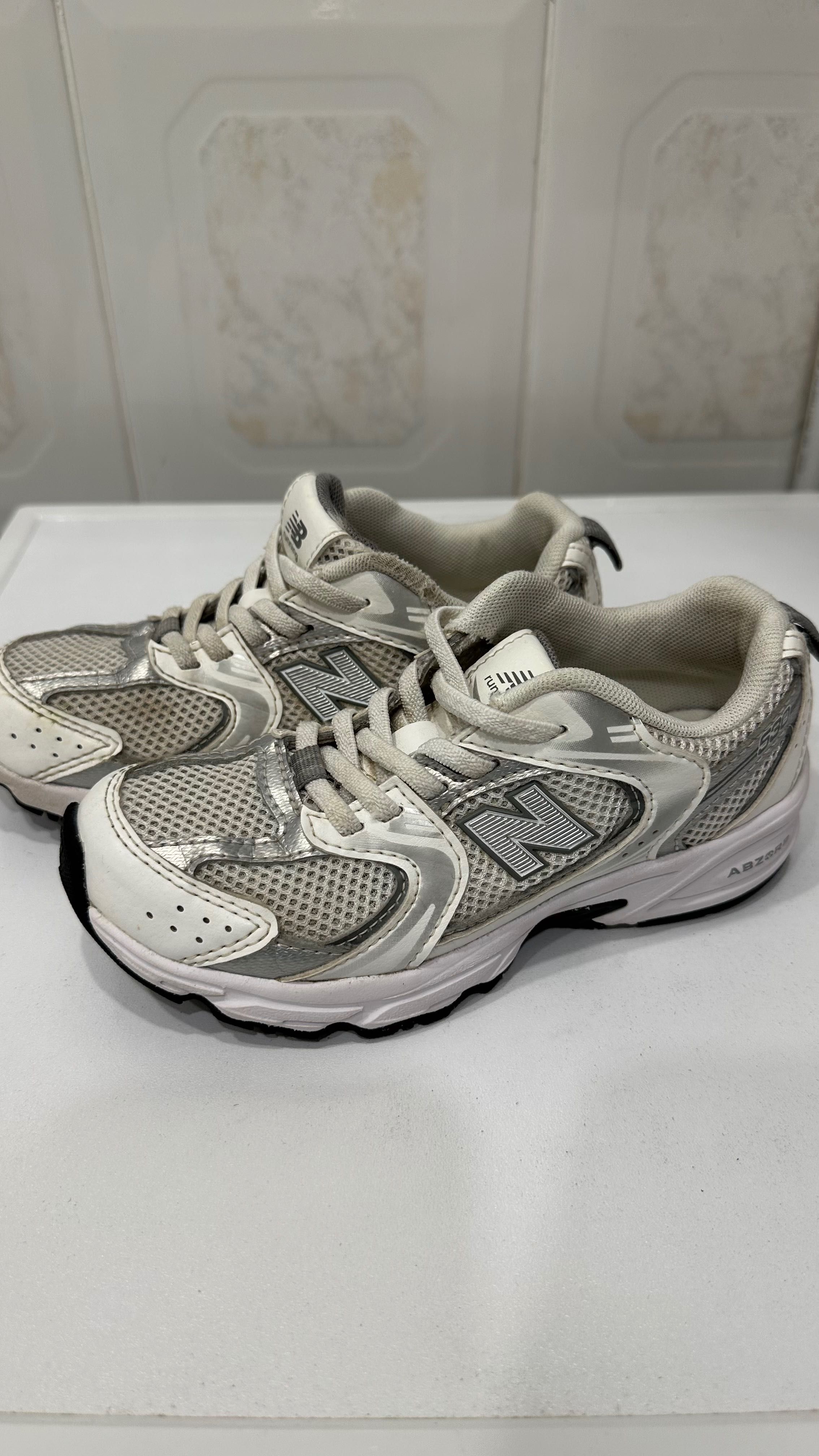 Кросівки New Balance, розмір 30