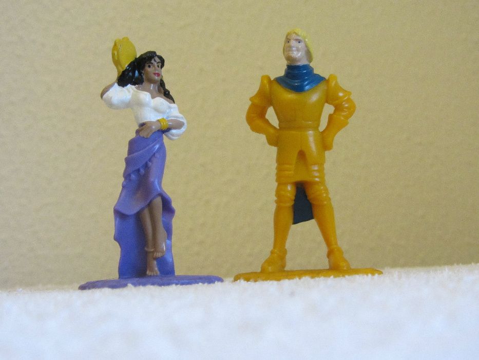 Esmeralda e Phoebus - O Corcunda de Notre Dame