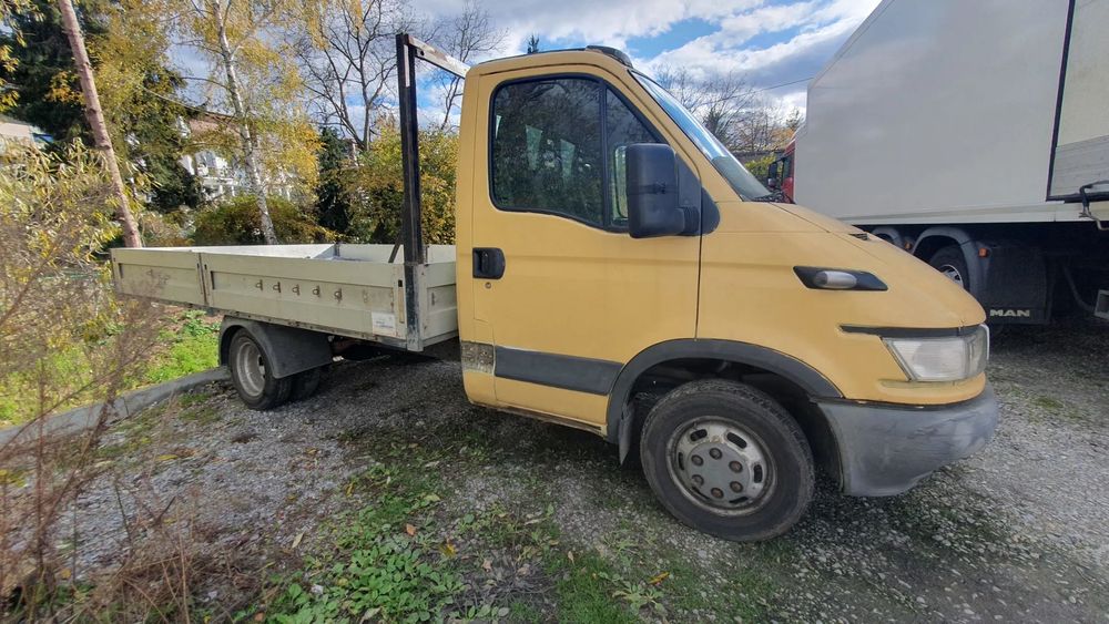 Iveco DAILY  Iveco Daily 2006r Skrzynia kat.B 2,3 Diesel116KM Na bliźniaku