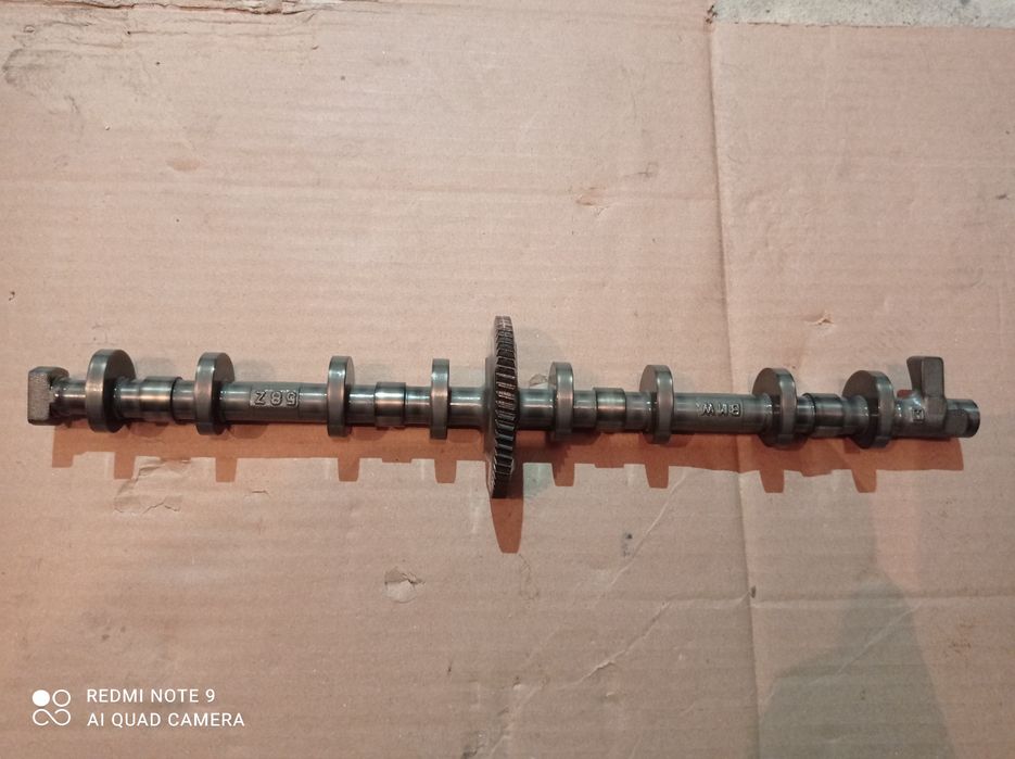 Wałek mimośrodowy 2.0B n20b20a BMW