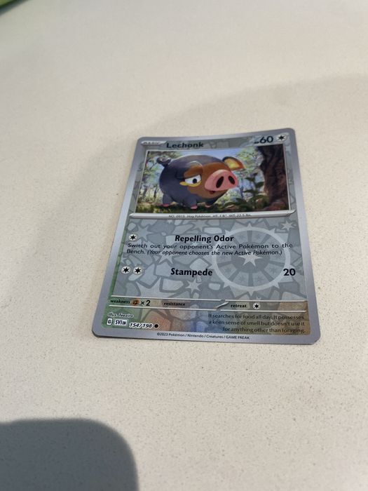 Lechonk (carta pokemon)