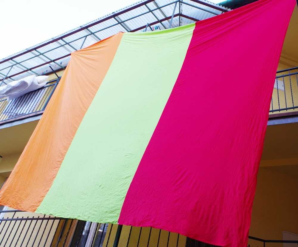Dekoracja- ekran - tkanina dekoracyjna pod sufit