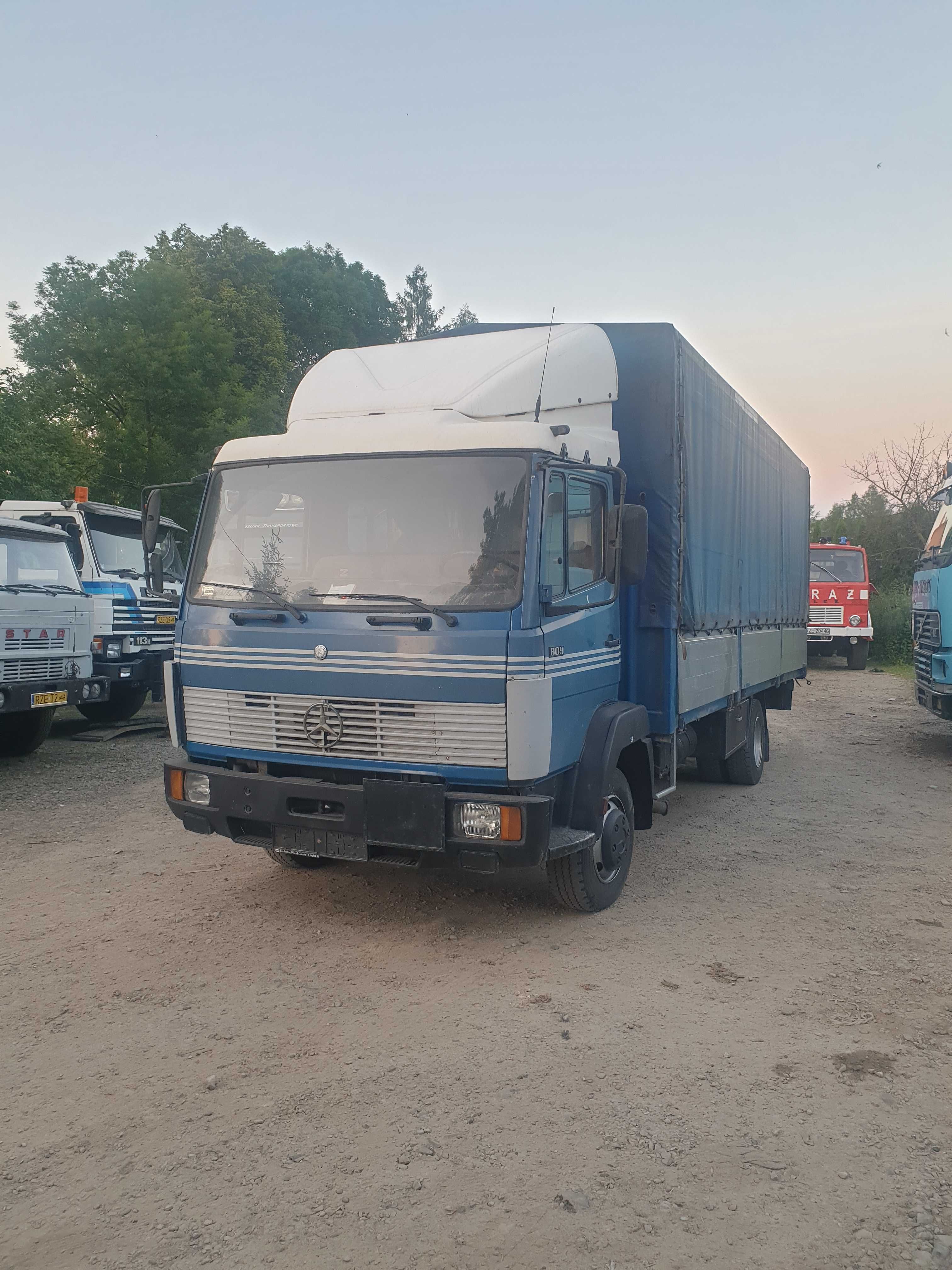 Mercedes Benz 809D z Hydro klapą