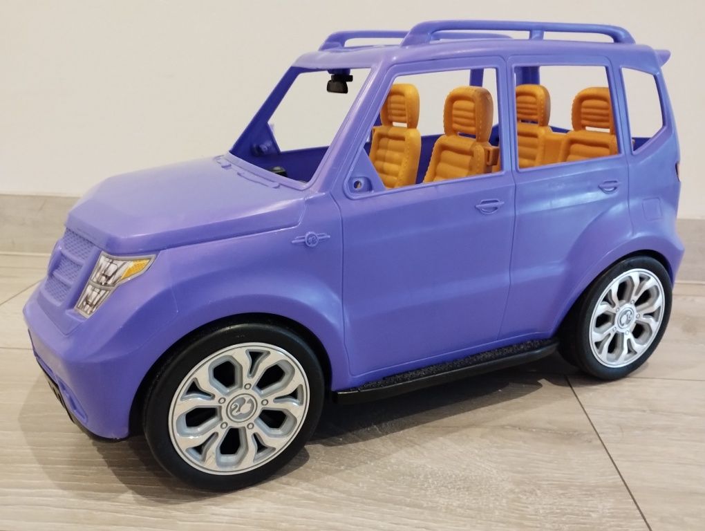 Samochód dla lalek Barbie SUV