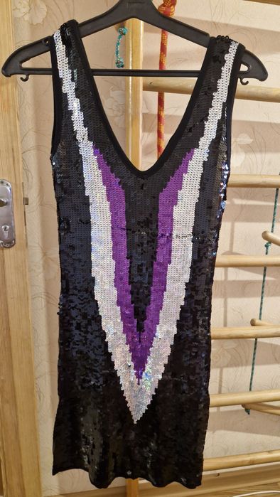 Туніка з пайетками-перевертишами