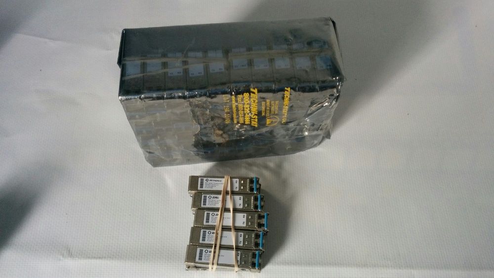 Оптический модуль JDSU JSH-42L3AB3-20 (4Gb 1310nm LWL 20km SFP)