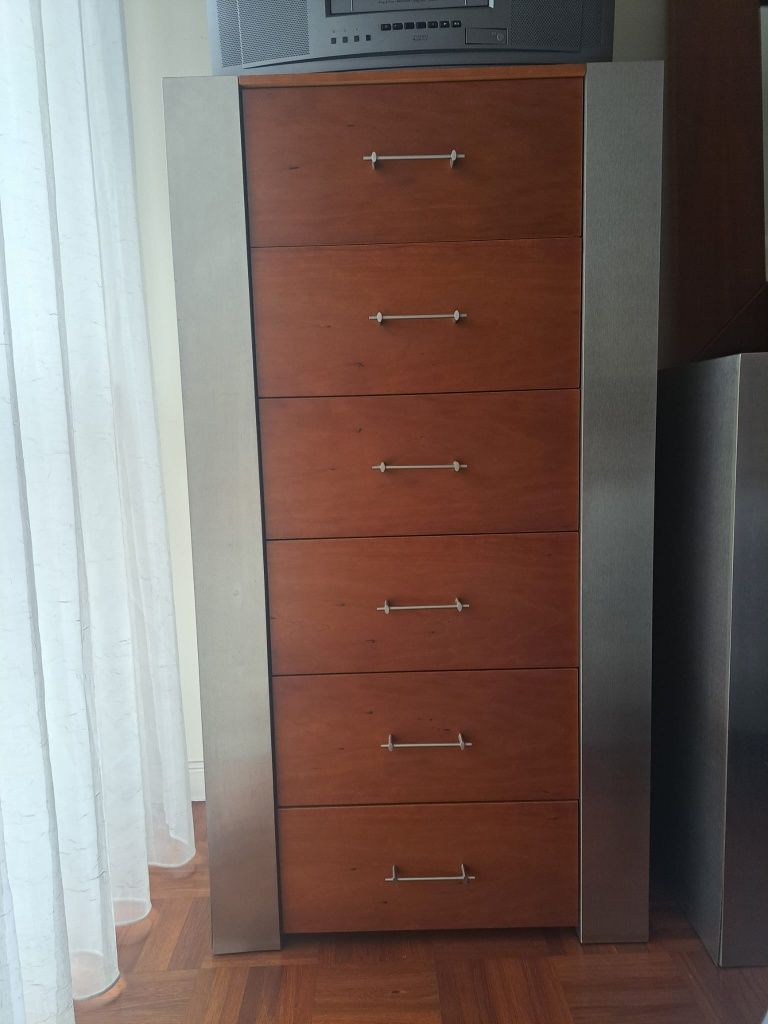 Quarto completo em cerejeira
