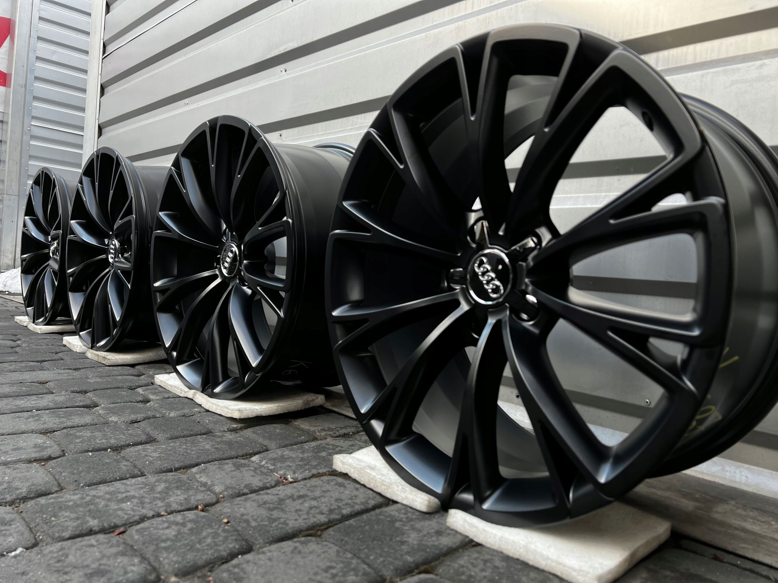 Oryginalne Felgi Audi 19 A4 A5 A6 A7 A8 Q3 Q5 Q7