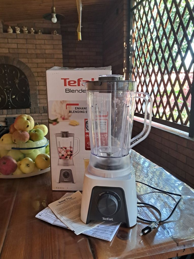 Блендер Tefal BL2C0130