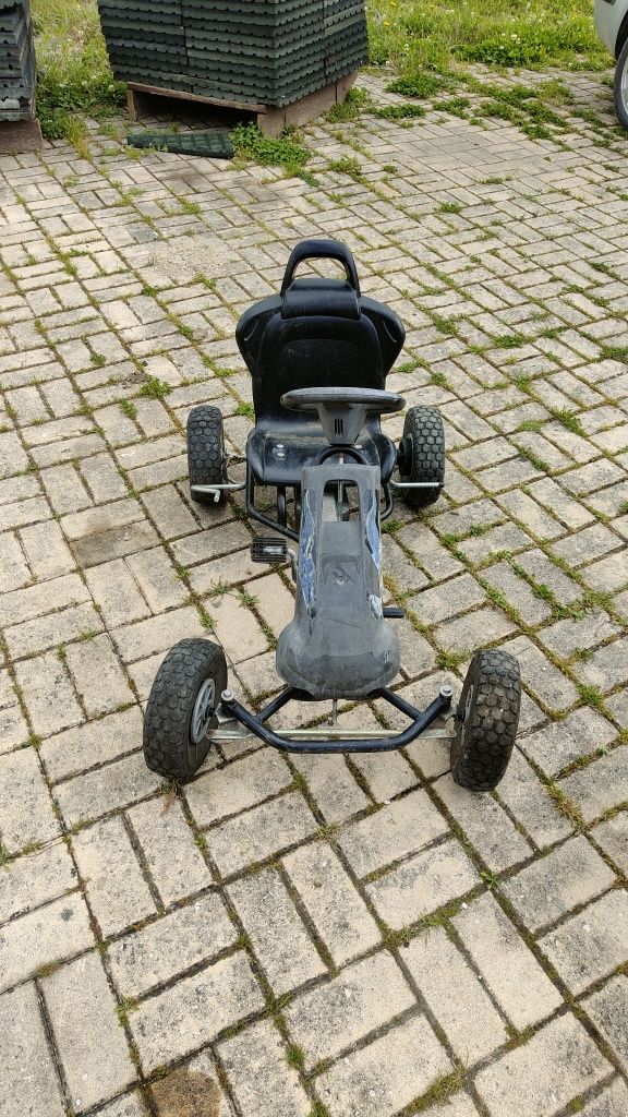 Carro pedais criança