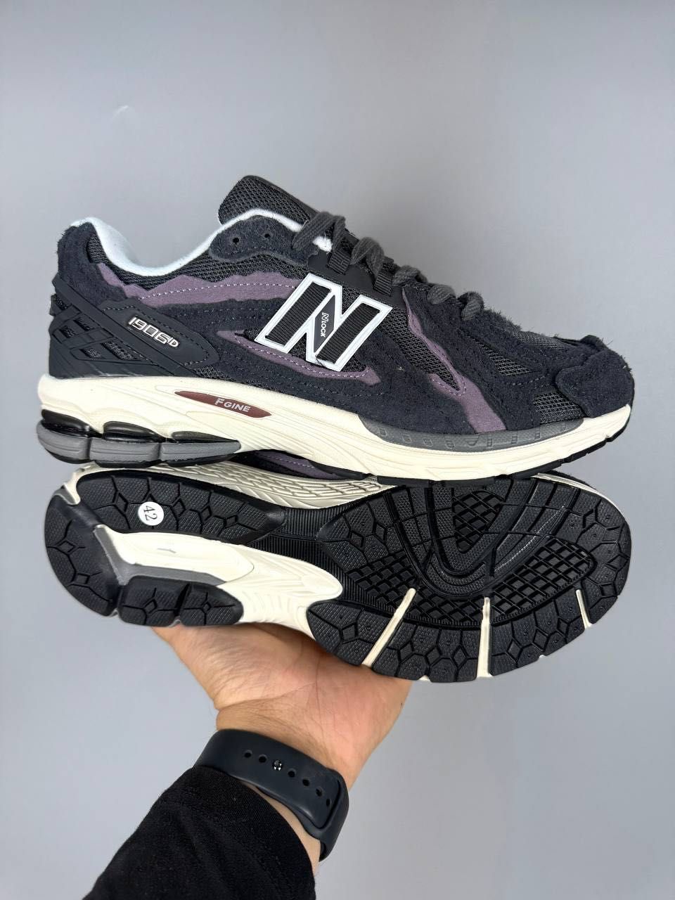 New Balance 1906R Black White