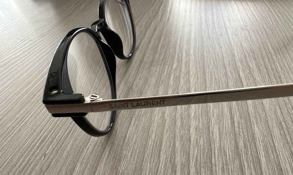 Óculos/ Armação Saint Laurent
