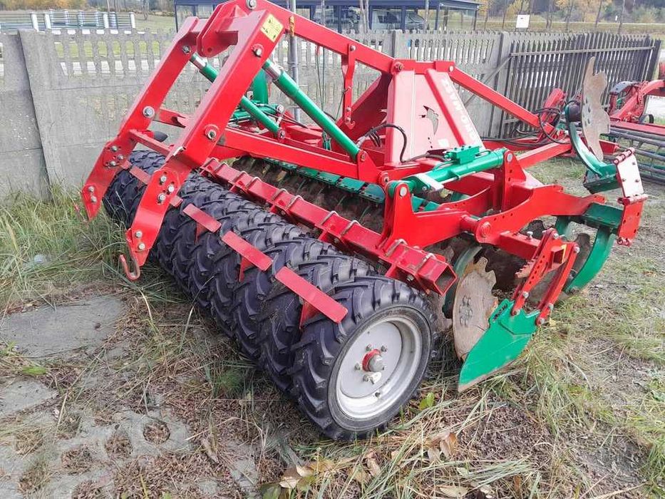 Agregat talerzowy półzawieszany ATO AgroMasz