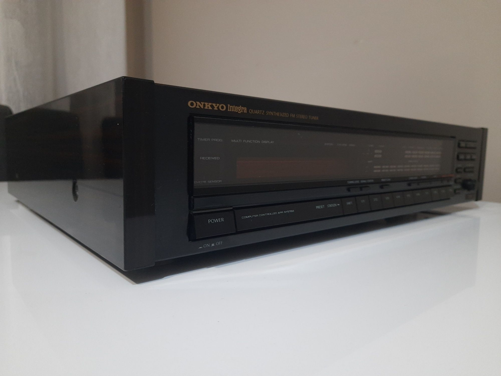 Onkyo Integra T 9990