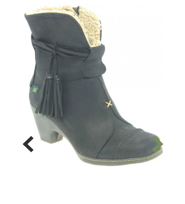 Женские ботильоны на подкладке  El Naturalista Tassle