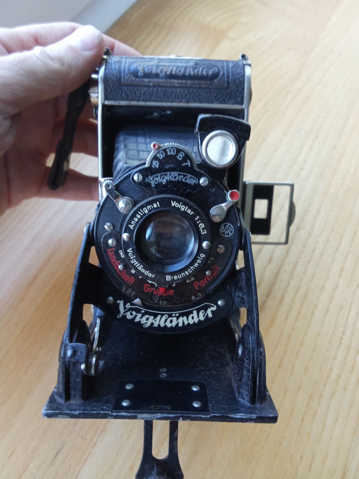 aparat filmowy  Voigtlander  6 x 9 obiektyw compur Rapid  3.5 105mm