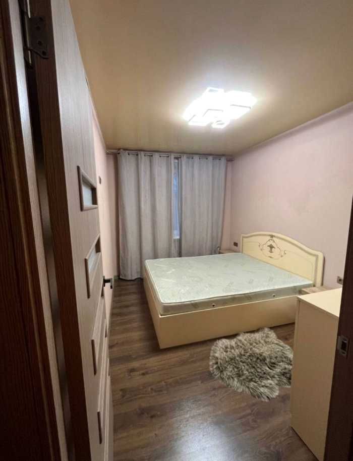Здаємо 2к квартиру в довгострокову оренду