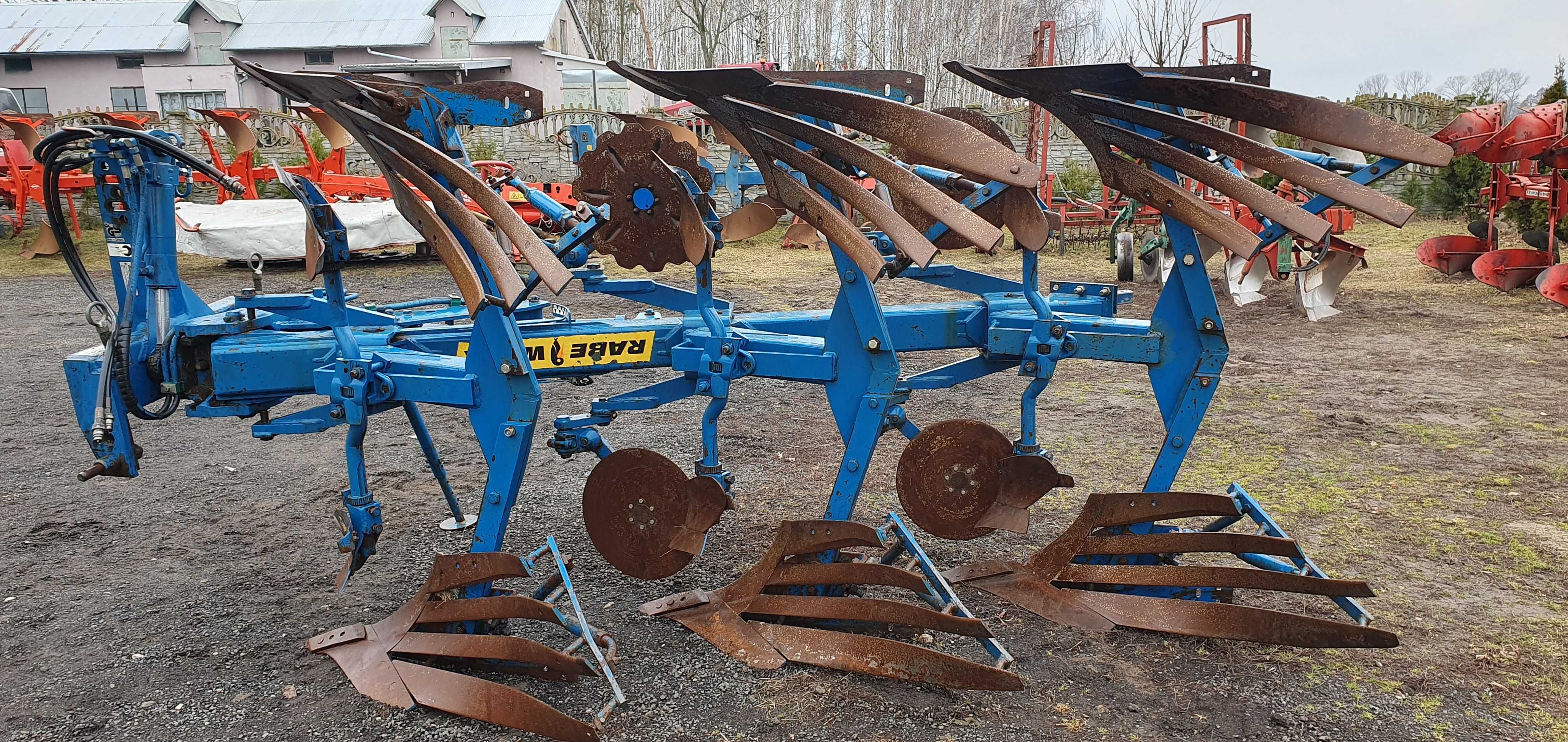 Lemken Opal 90. Rabewerk Vario. Kverneland Vario. Krone.InneTransport.