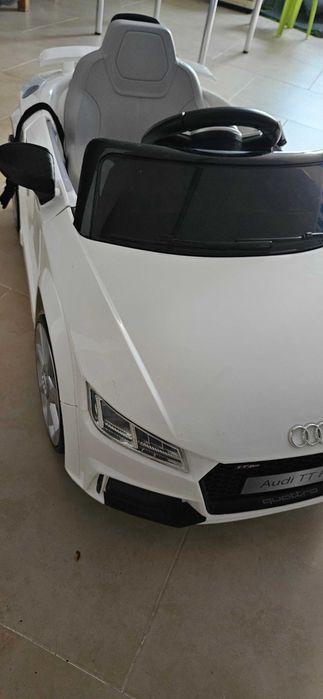 HOMCOM - Carro Elétrico Infantil – Criança - Audi - Controlo Remoto