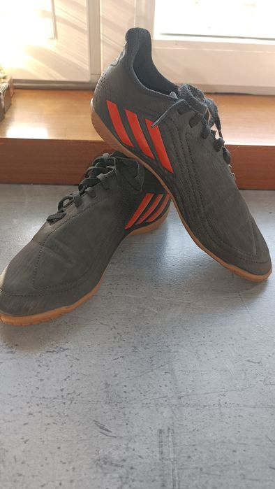 Buty halowe Adidas Deportivo