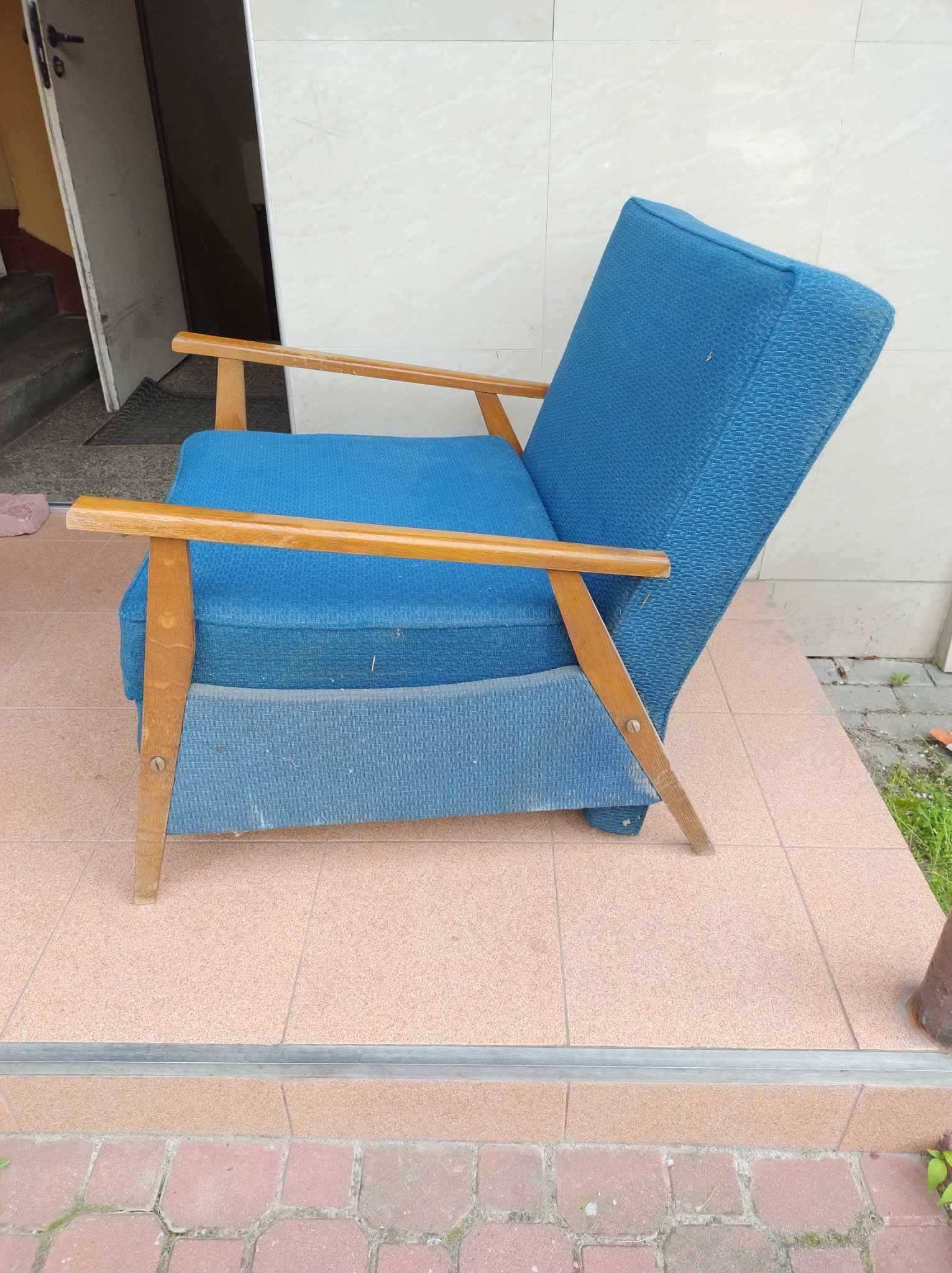PRL piękny fotel typ amerykanka 1 osobowa "Kłodzko II"