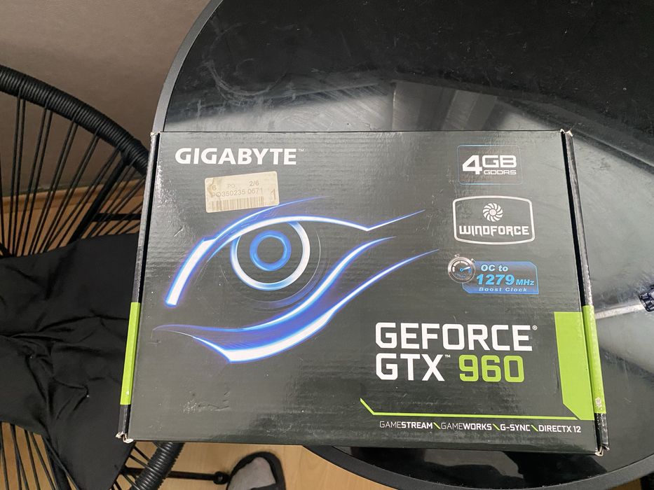 Відеокарта Gigabyte GeForce GTX 960 с 4 ГБ памяти.
