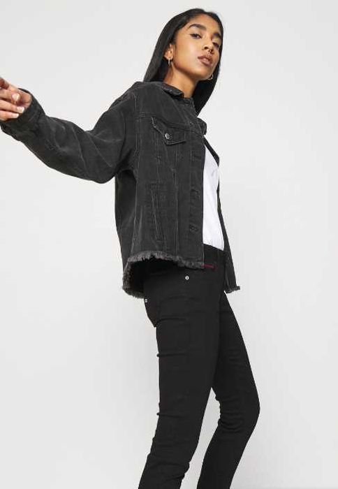 Damskie spodnie Tommy Jeans - Skinny Fit SOPHIE 27/32 Tommy Hilfiger