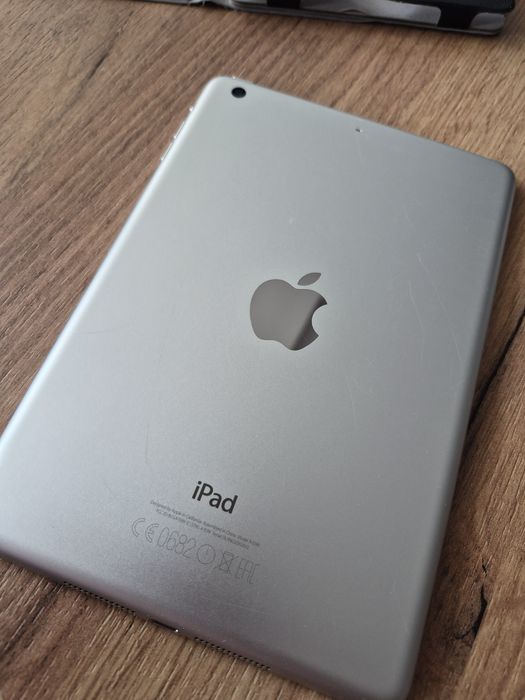 Ipad mini 3 z etui