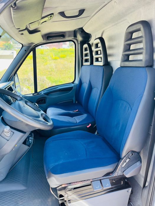 Iveco daily 3 lugares