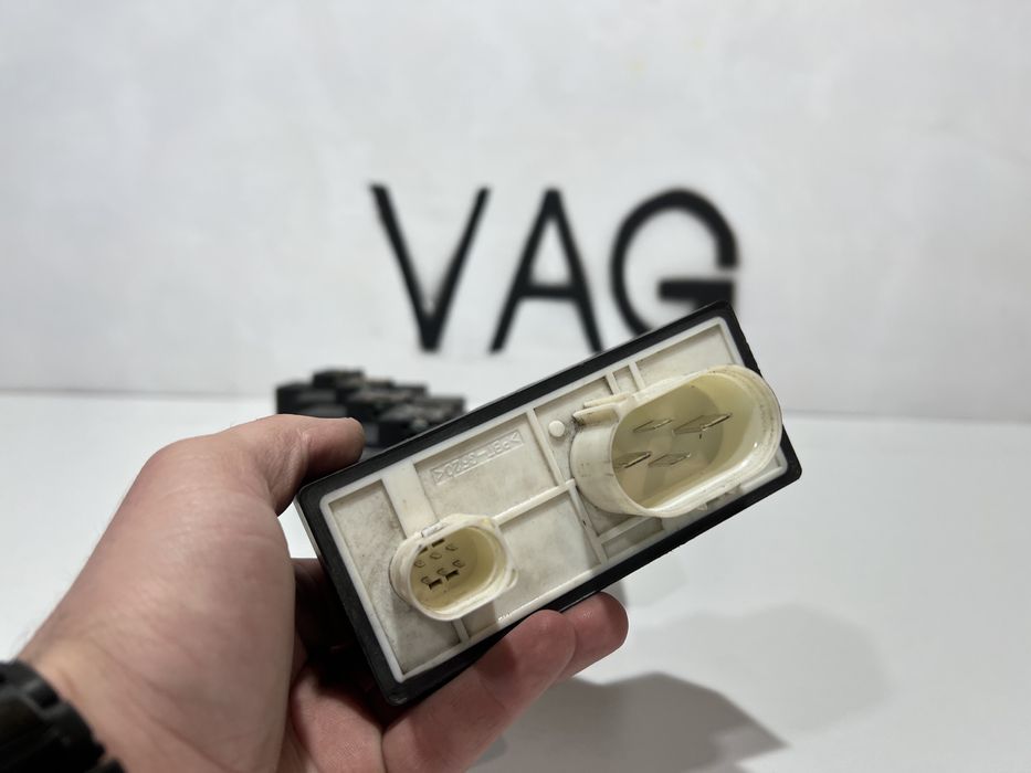 Блок вентиляторів,skoda блок,регулятор вентилятора фабия,фабія,реле