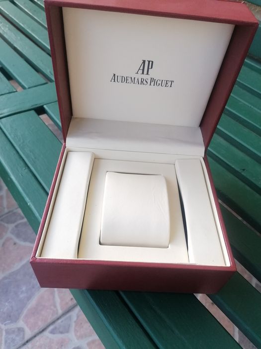 Caixa Audemars Piguet