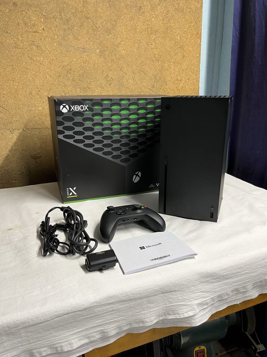 Продам XBOX Series X