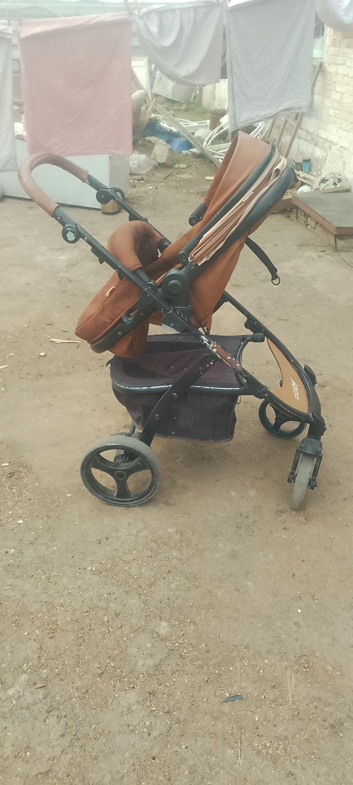 Отдам детскую коляску