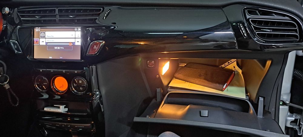 Citroen C3 exclusive teto panorâmico