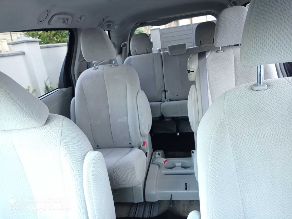 Toyota Sienna 2013 рік, терміново!!!