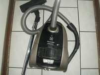 Odkurzacz ELECTROLUX Equipt EEQ31