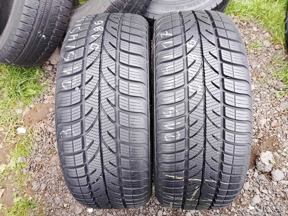 215/45/17 Maxxis Allseason 91V.   9mm