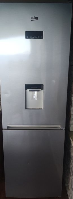 Sprzedam Lodówkę Beko