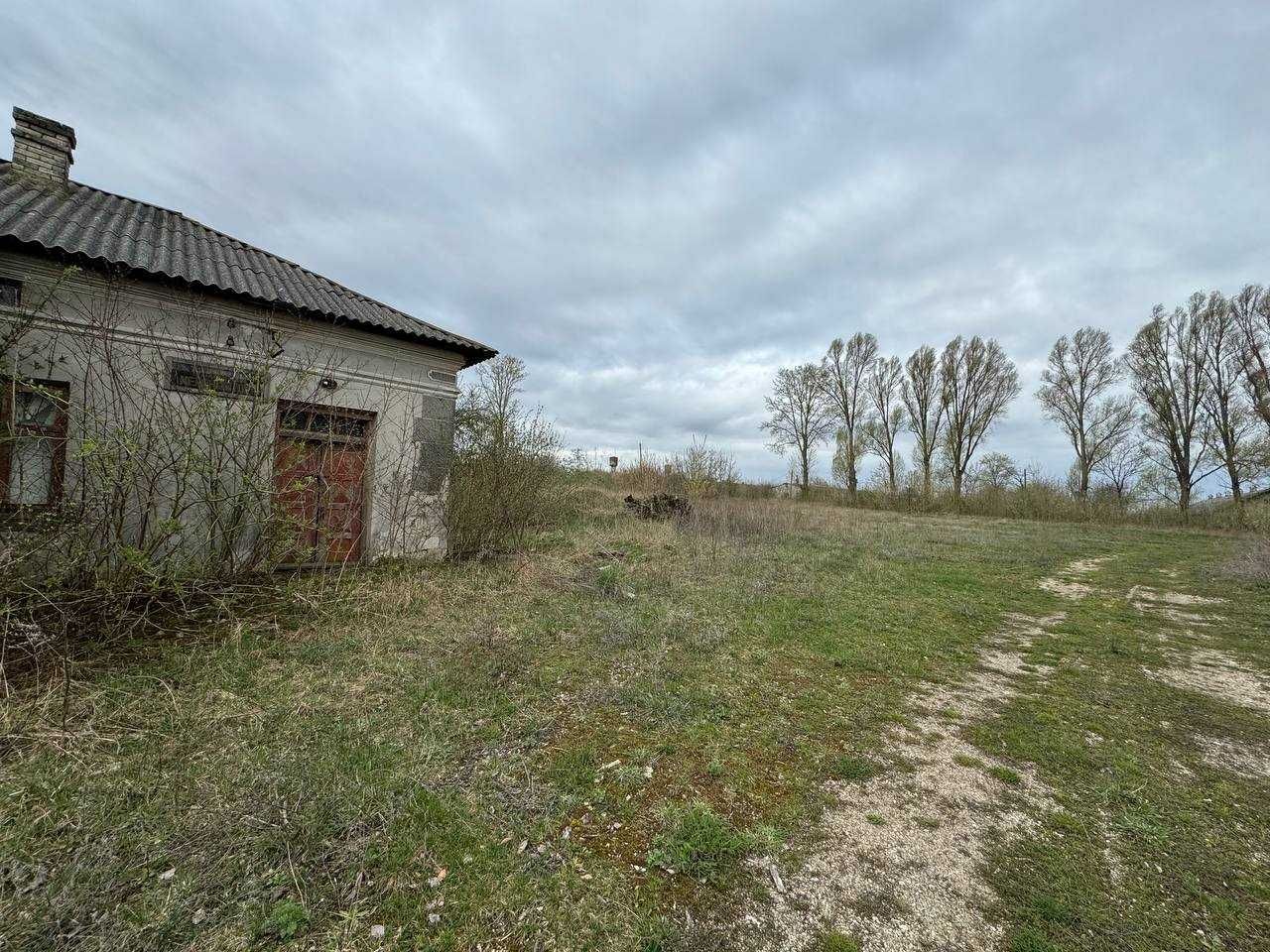 Виробничо-складське приміщення поблизу Тернополя, продаж